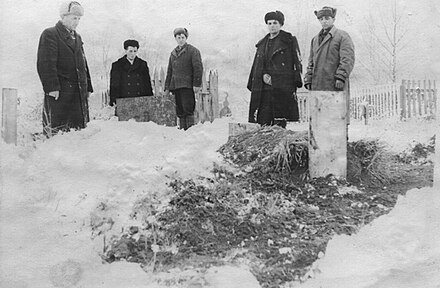 Funeral of the deported Crimean Tatars in Krasnovishersk, late 1944