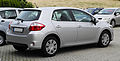 Toyota Auris 5д (2009-2012)