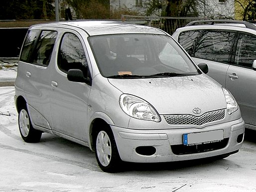 Toyota Yaris Verso