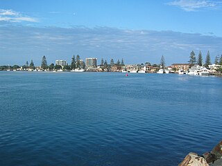 <span class="mw-page-title-main">Tuncurry, New South Wales</span> Town in New South Wales, Australia