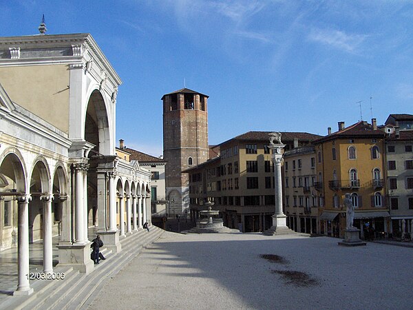 Piazza della Libertà and the Loggia di San Giovanni