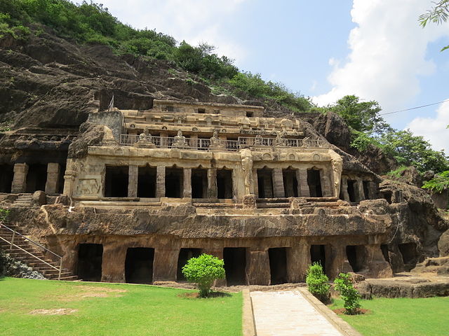 File Undavalli Caves Vijayawada JPG Wikimedia Commons