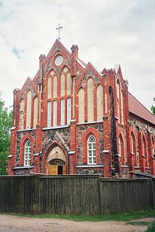 Valga katoliku kirik 2004.jpg
