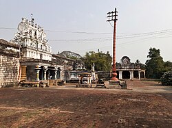 The view of the temple from outside Veerateeswarar Temple, Vazhuvur (1) 13.jpg