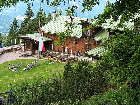 Vorderkaiserfeldenhütte