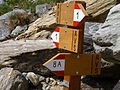 image=https://commons.wikimedia.org/wiki/File:Wegweiser_Fingerpost_Abzweig_Wanderweg_8A_nach_S%C3%BCden_von_Wanderweg_1_Hochfeiler_S%C3%BCdtirol.JPG