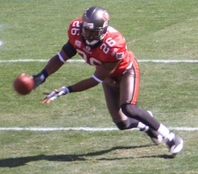 File:Will Allen interception cropped.jpg