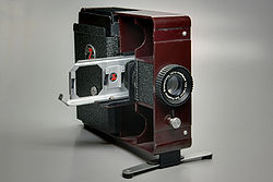Slide projector, showing the lens and a typical double slide carrier Zett Fafix BW 1.JPG
