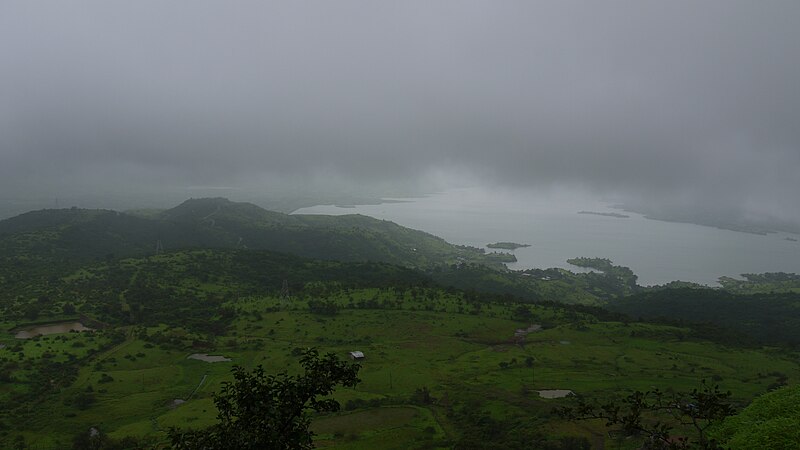 File:... Pavana lake from Lohagad (6026352762).jpg