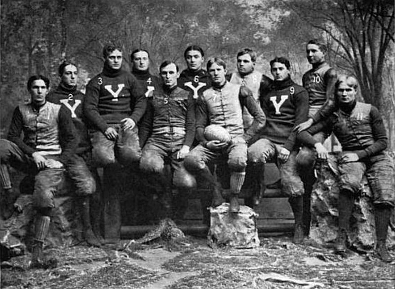 File:1895 Yale Bulldogs (team picture).jpg