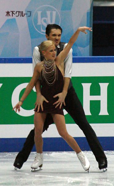 File:2012-12 Final Grand Prix 2d 657 Tatiana VOLOSOZHAR Maxim TRANKOV.JPG