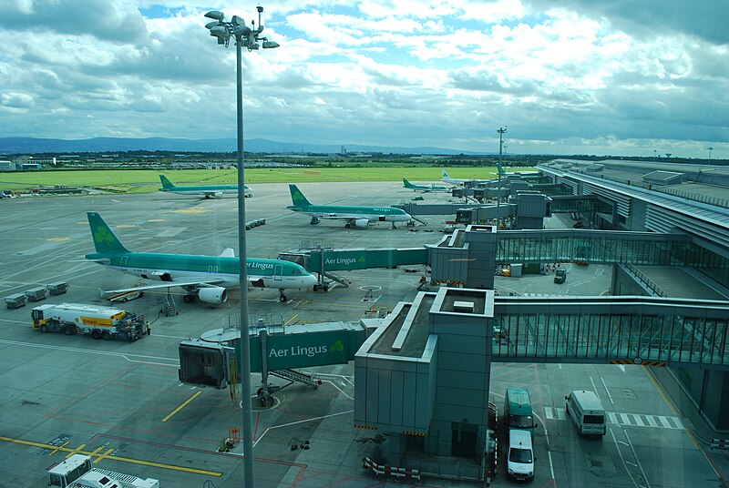 File:20130811 dublin airport15.JPG