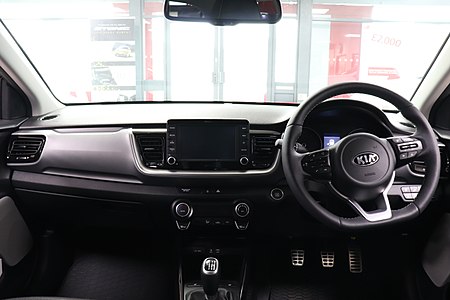 Tập_tin:2017_Kia_Stonic_Interior.jpg