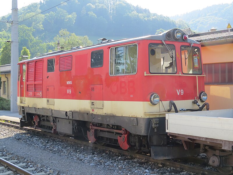 File:2018-05-21 (224) NÖVOG V9 at Bahnhof Kirchberg an der Pielach.jpg