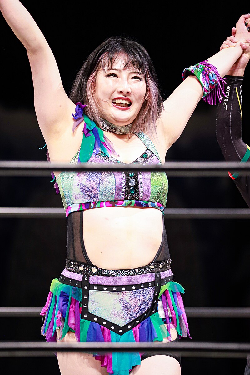 Makoto (wrestler) - Wikipedia