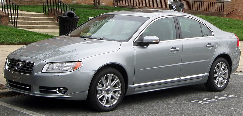 File:2nd Volvo S80 -- 09-29-2010.jpg