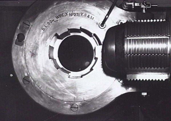 Breech view of a Mk X gun in 1946