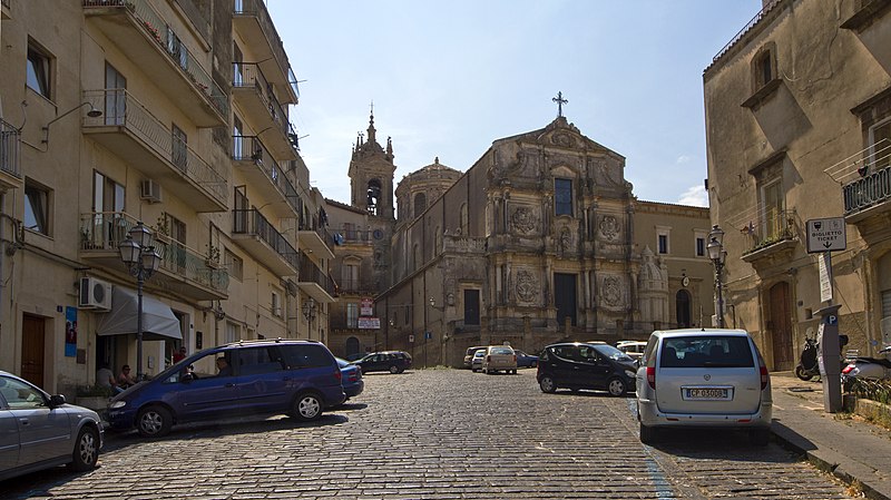 File:95041 Caltagirone, Province of Catania, Italy - panoramio (3).jpg