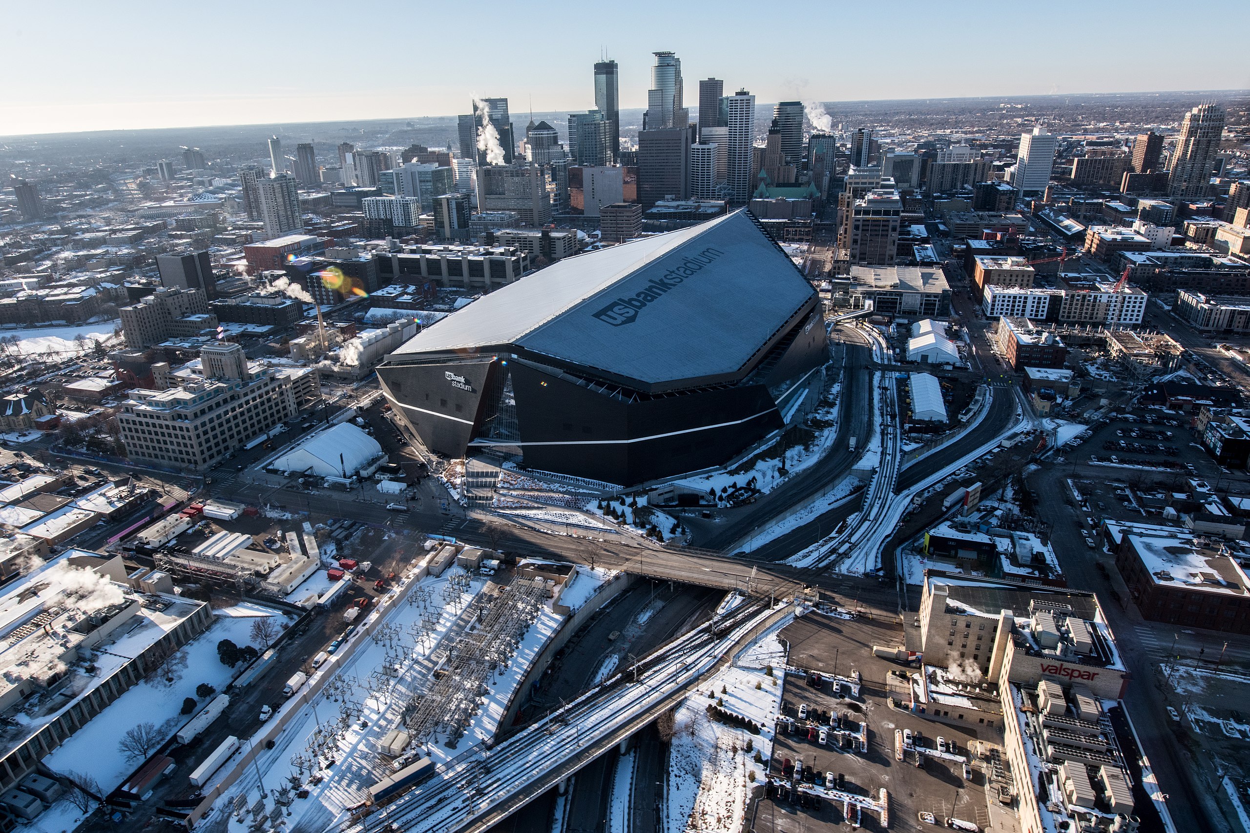 An aerial view of US Bank Stadium, the home of the Minnesota Vikings,  Saturday, Apr. 2, 2022, in Minneapolis Stock Photo - Alamy