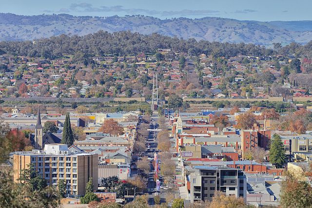 The city of Albury as seen from Monument Hill
