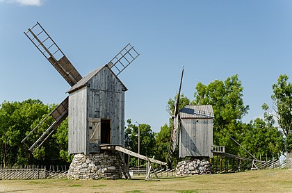 Moinhos de vento em Angla, Saaremaa, Estônia. (definição 4 920 × 3 259)