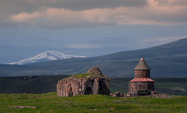 Church of the Holy Apostles and Church of Saint Gregory of Abughamrentz, Ani