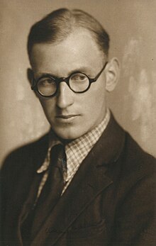 The artist graduating from the Academy in 1933