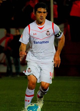 <span class="mw-page-title-main">Sinha (footballer)</span> Mexican footballer (born 1976)