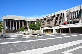 <span class="mw-page-title-main">Cape Performing Arts Board</span> Former theatre organisation in Cape Town, South Africa