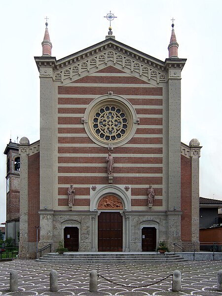 File:Arzago d'Adda - chiesa di San Lorenzo - facciata - 02.jpg