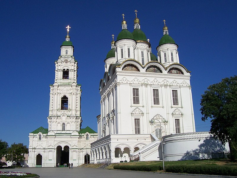 File:Astrakhan Uspenskii sobor of kreml.jpg