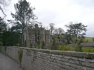 <span class="mw-page-title-main">Holme Hall, Bakewell</span> Mansion in Bakewell, United Kingdom