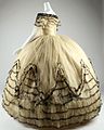 Category:1860s dresses in the Metropolitan Museum of Art - Wikimedia ...