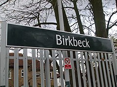 Birkbeck stn fővonali jelzések. JPG