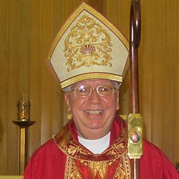 Episcopul Flores din San Diego.jpg