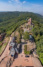 Миниатюра для Файл:Blick nach Westen vom Kaiser-Wilhelm-I.-Denkmal 20210914 HOF05789 RAW-Export 20220414001950.jpg