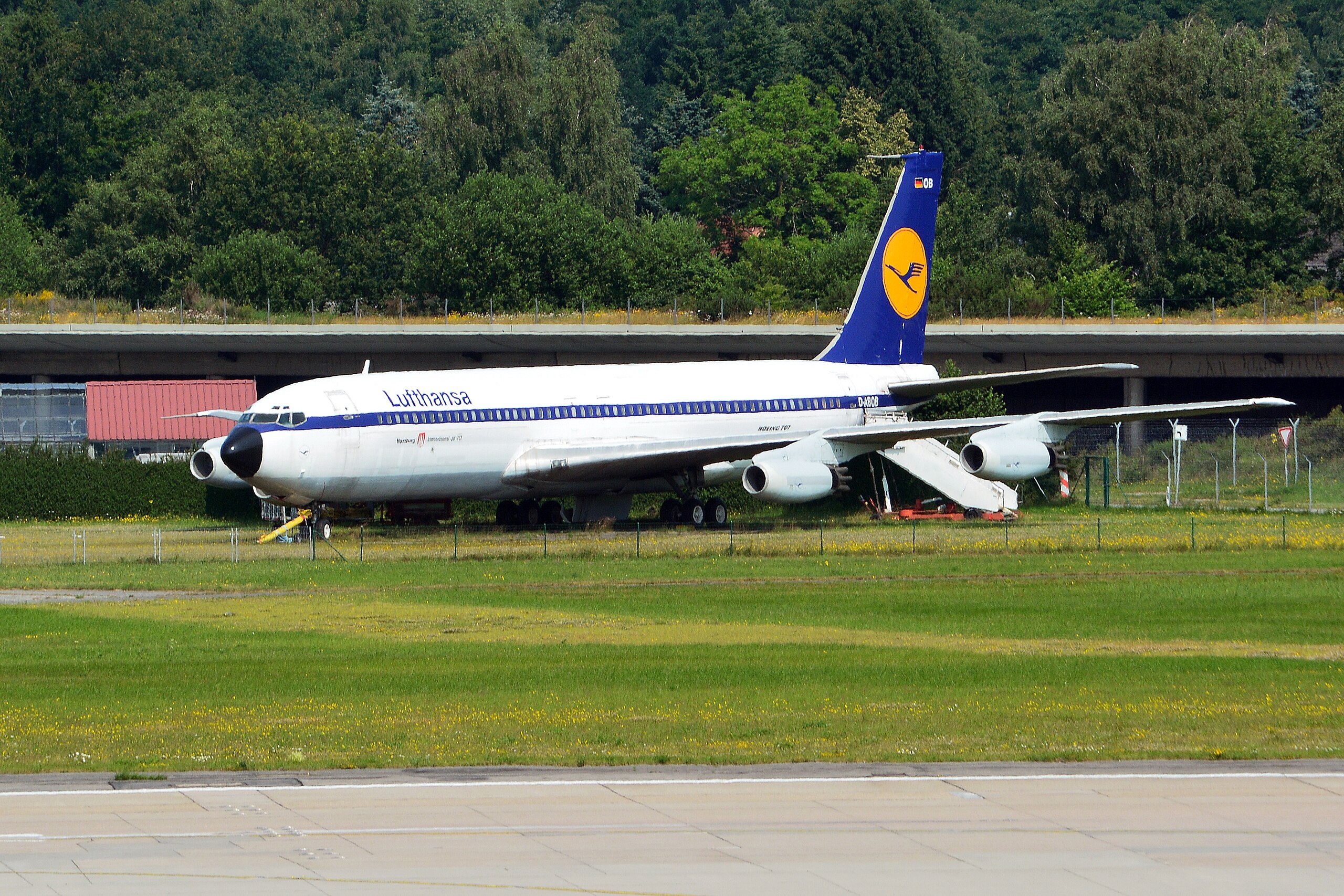 File:Boeing 707-430 (Lufthansa D-ABOD) 02.jpg - Wikimedia Commons