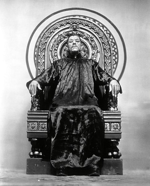Boris Karloff as Fu Manchu in a promotional photo for The Mask of Fu Manchu (1932).