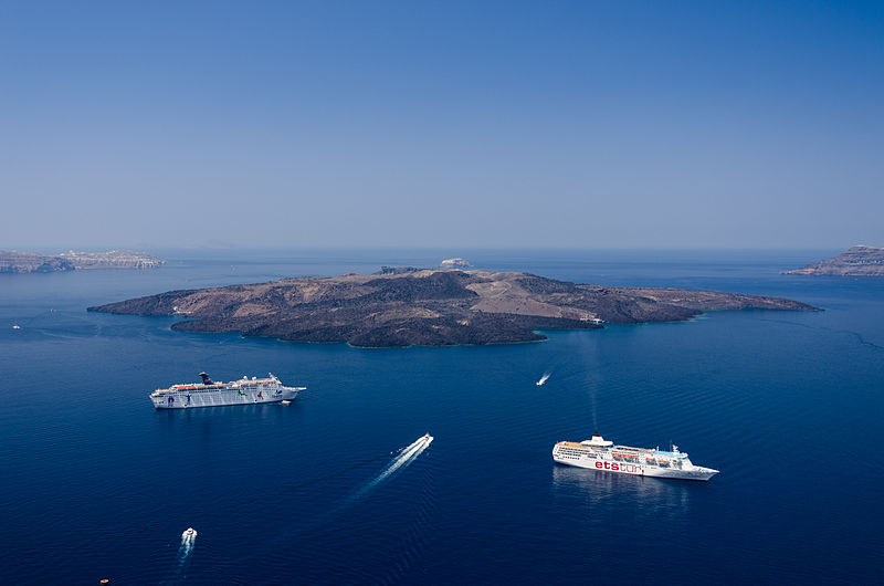 File:Caldera of Santorini - Nea Kameni - seen from Fira Thira.jpg