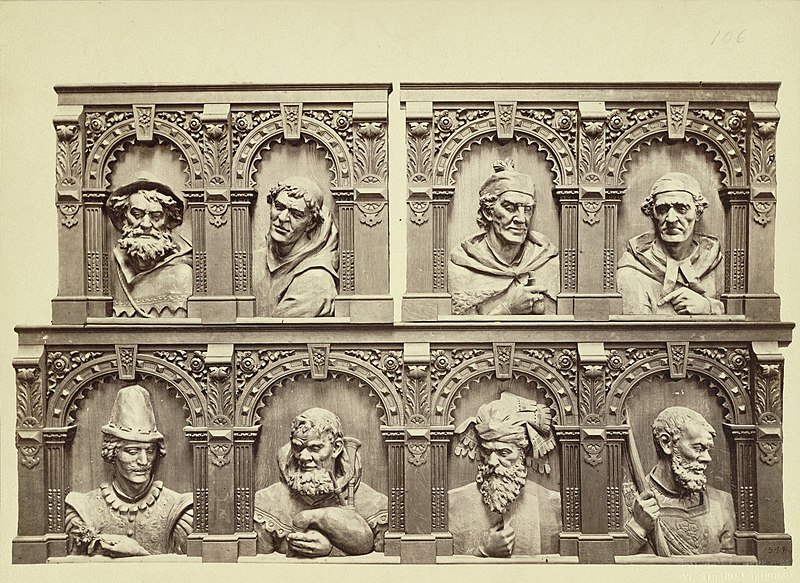 File:Carvings of Heads in an Arcade from Windsor (3611500542).jpg