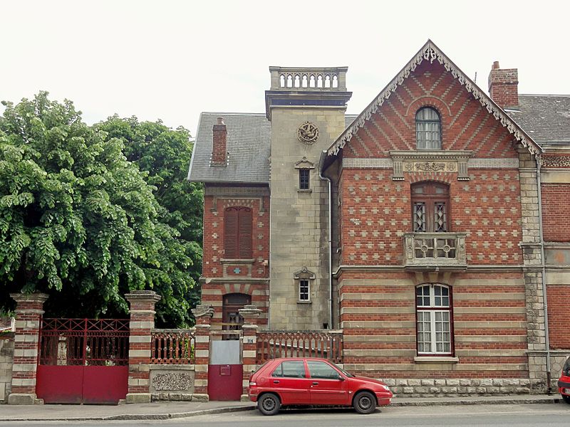 File:Cauffry (60), rue de Liancourt.JPG