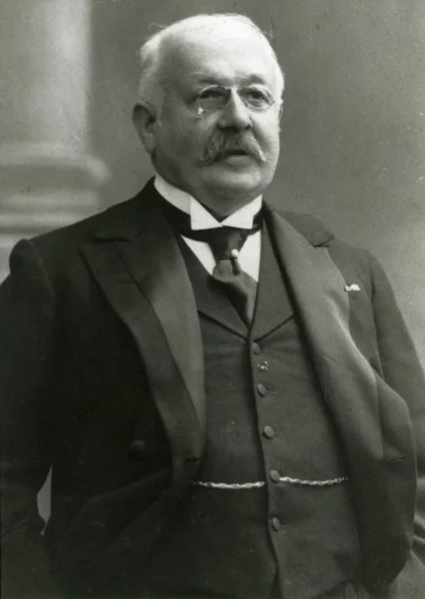 File:Charles Waucquez (1851-1920).webp