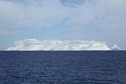 L'île Clarence, l'Antarctique (6018808983) .jpg