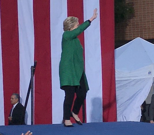 File:Clinton rally in Charlotte NC (29892013903) (cropped).jpg