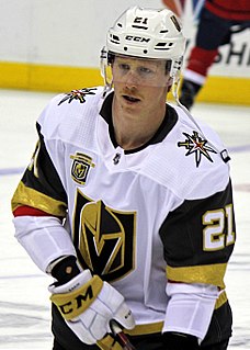 <span class="mw-page-title-main">Cody Eakin</span> Canadian ice hockey player