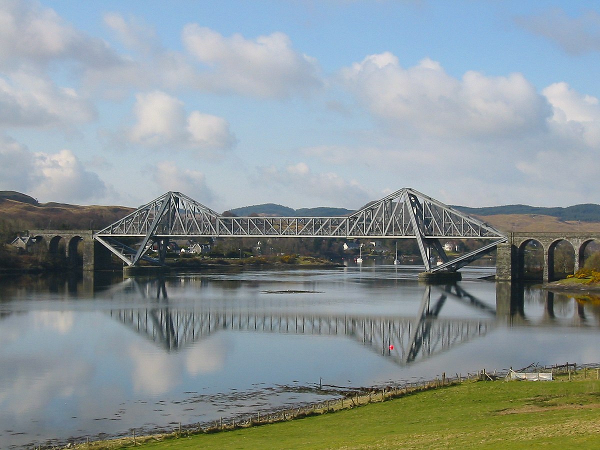 Lora and the toll bridge