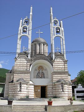 Crkva Svetog Vasilija Ostroškog, Leposavić.jpg