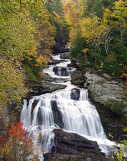 Cullasaja Falls waterfall on the Cullasaja River in North Carolina, United States