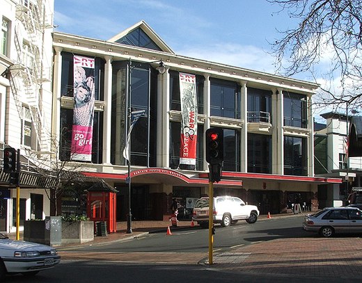 Dunedin Public Art Gallery