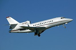 Dassault Falcon 900.